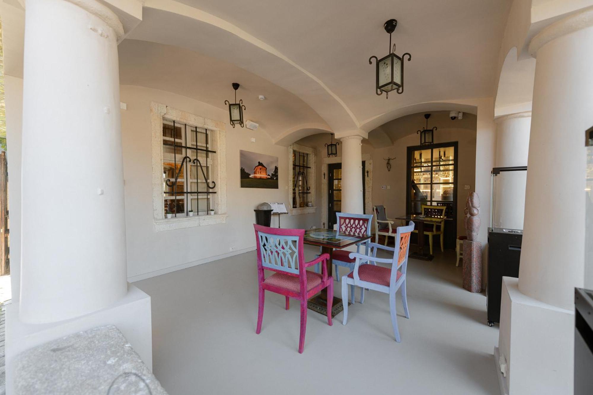 Tállya Barka Galeria Hotel Es Etterem المظهر الخارجي الصورة