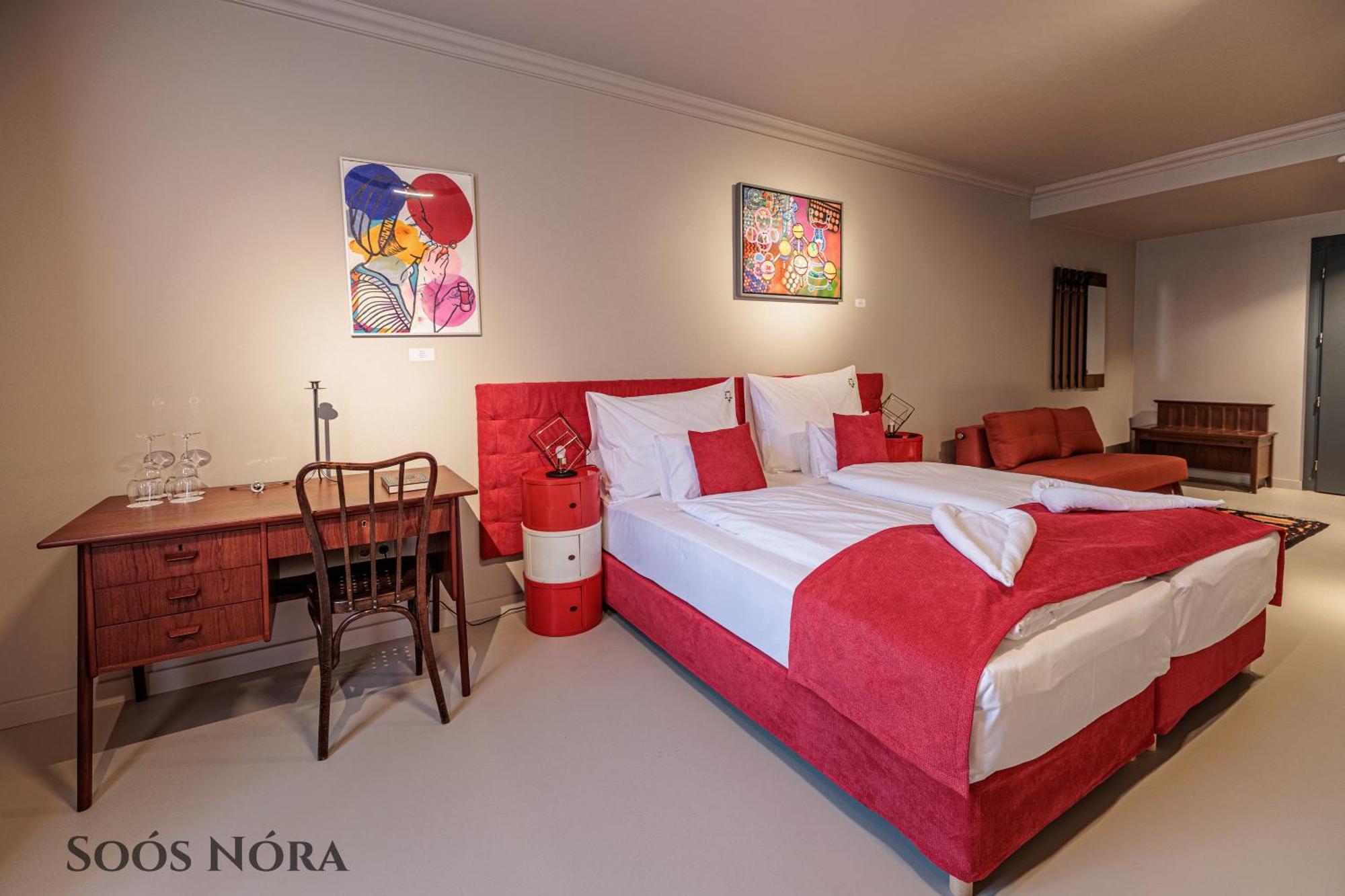 Tállya Barka Galeria Hotel Es Etterem المظهر الخارجي الصورة